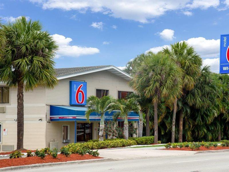 Motel 6-Fort Lauderdale, Fl Extérieur photo