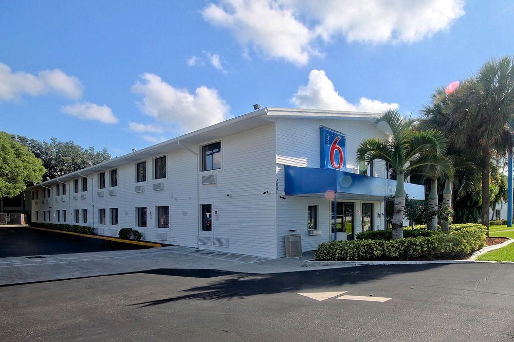 Motel 6-Fort Lauderdale, Fl Extérieur photo