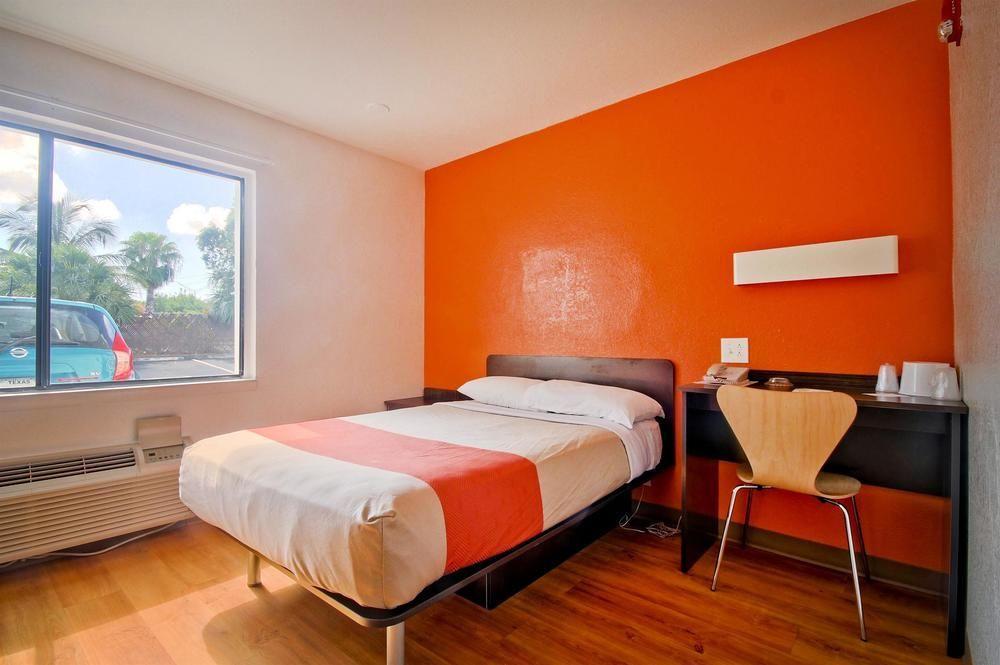 Motel 6-Fort Lauderdale, Fl Extérieur photo